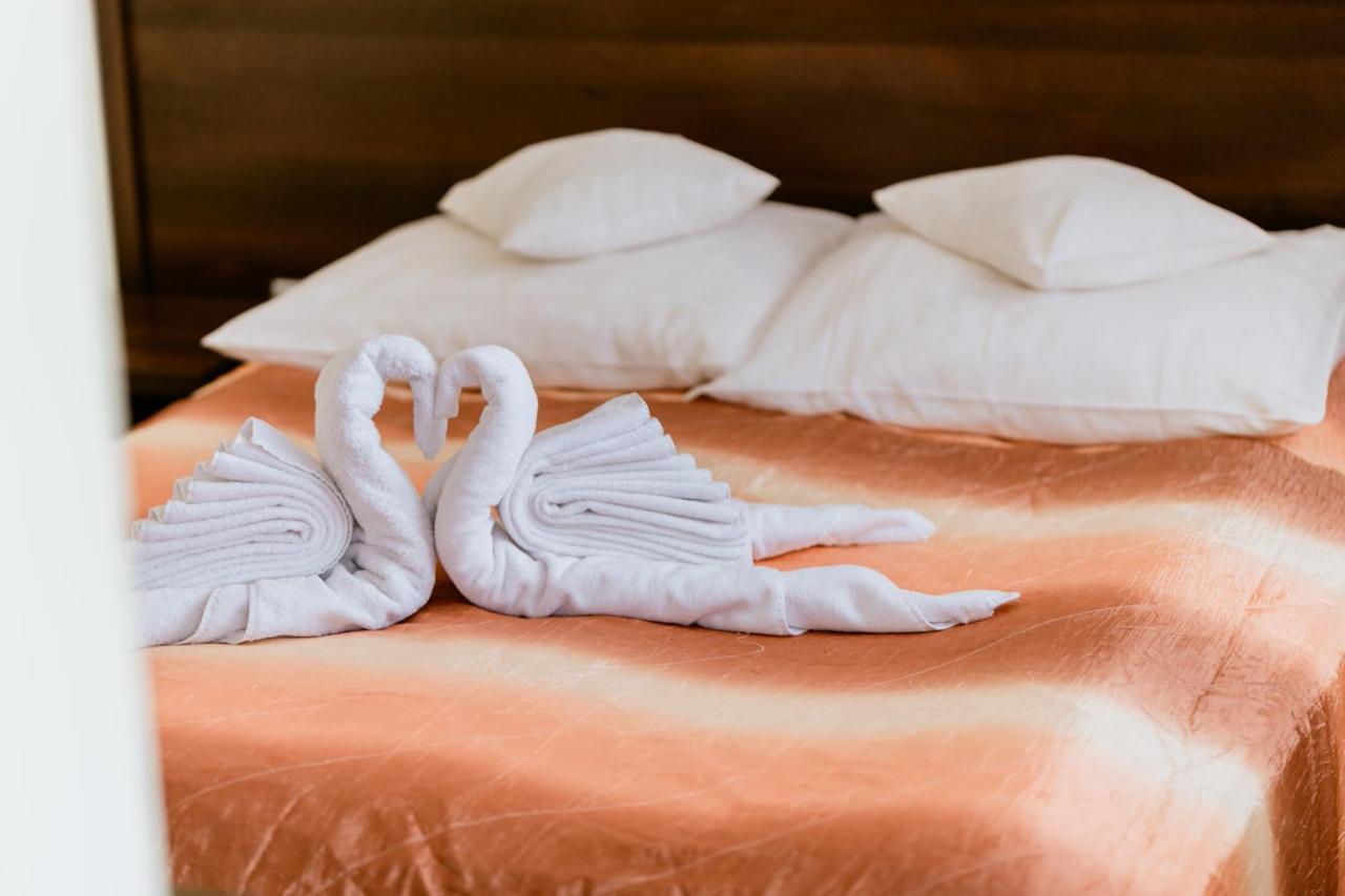 Hotel Domino Niemodlin Luaran gambar
